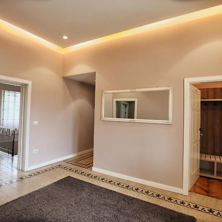 Vila Casablanca - Boutique Hotel & Restaurant ชโคเดอร์ ภายนอก รูปภาพ