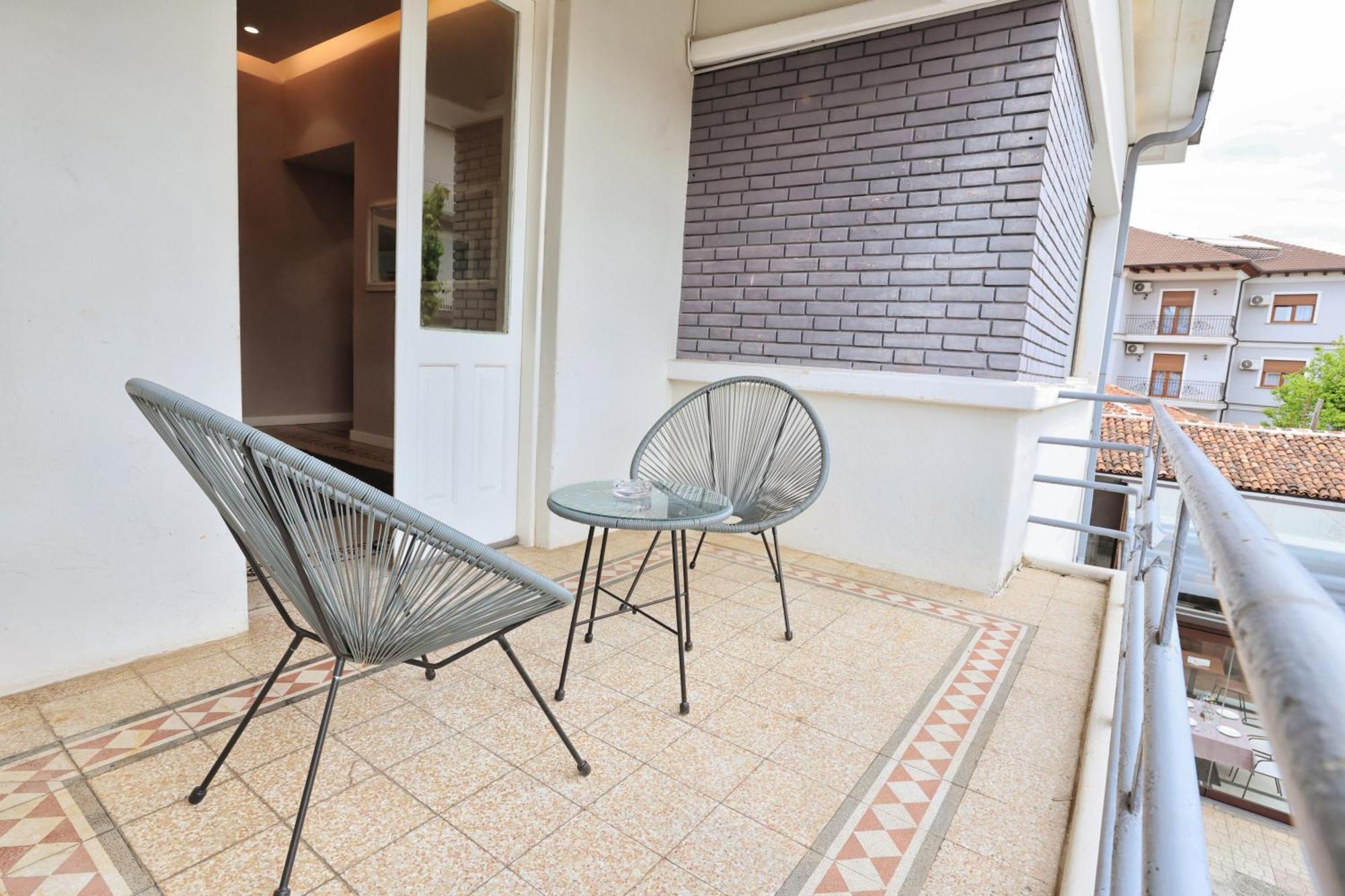 Vila Casablanca - Boutique Hotel & Restaurant ชโคเดอร์ ภายนอก รูปภาพ