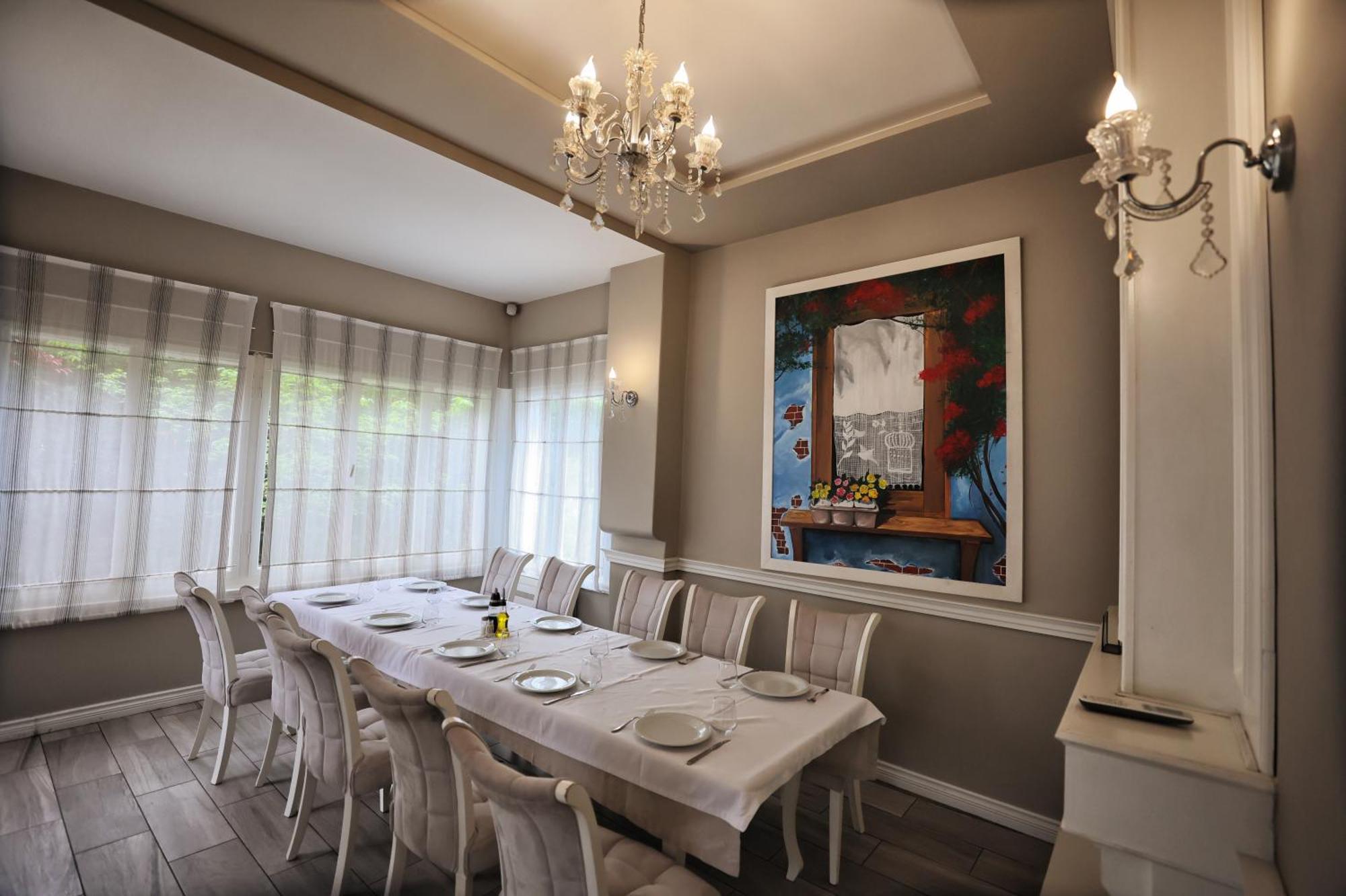 Vila Casablanca - Boutique Hotel & Restaurant ชโคเดอร์ ภายนอก รูปภาพ