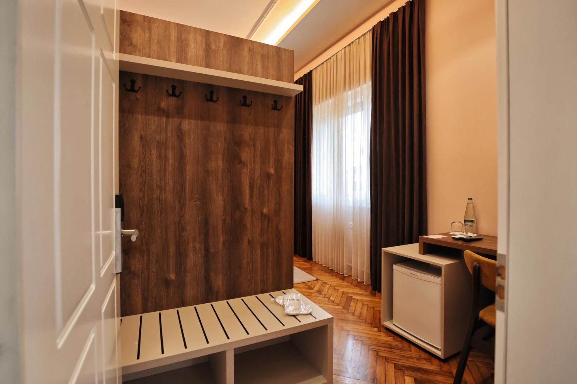Vila Casablanca - Boutique Hotel & Restaurant ชโคเดอร์ ภายนอก รูปภาพ