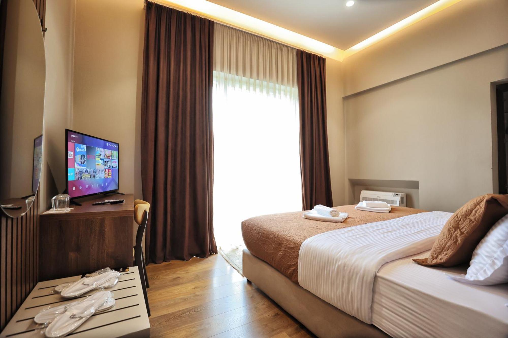 Vila Casablanca - Boutique Hotel & Restaurant ชโคเดอร์ ภายนอก รูปภาพ