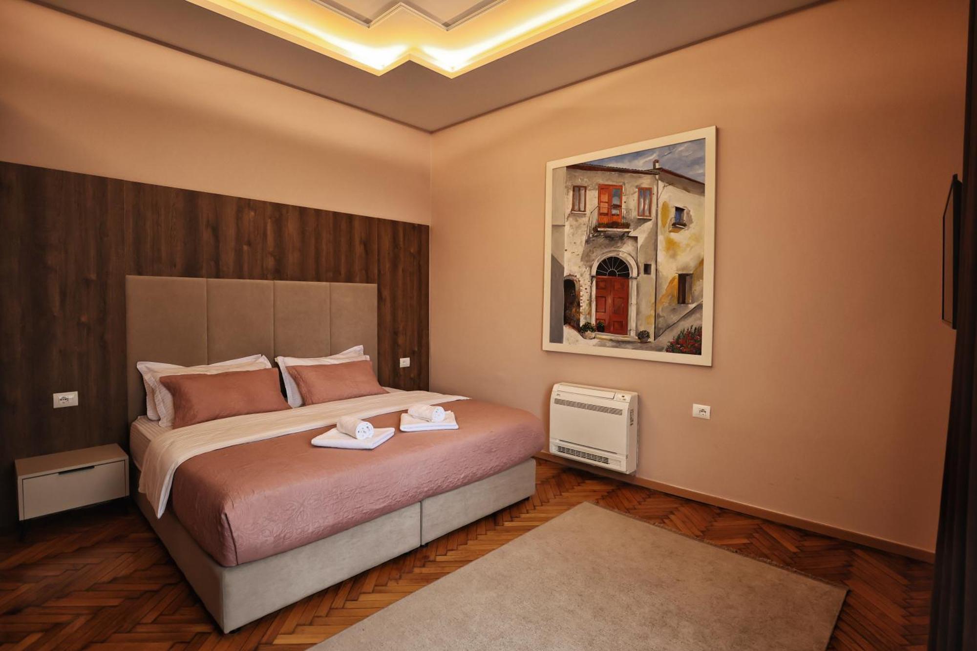 Vila Casablanca - Boutique Hotel & Restaurant ชโคเดอร์ ภายนอก รูปภาพ