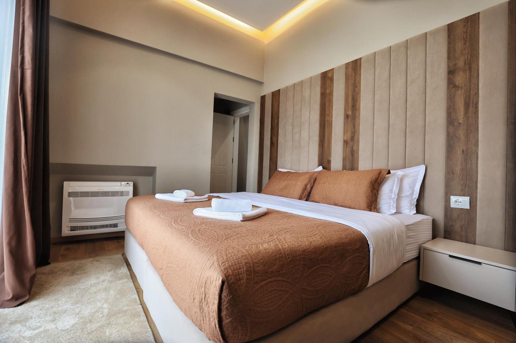 Vila Casablanca - Boutique Hotel & Restaurant ชโคเดอร์ ภายนอก รูปภาพ