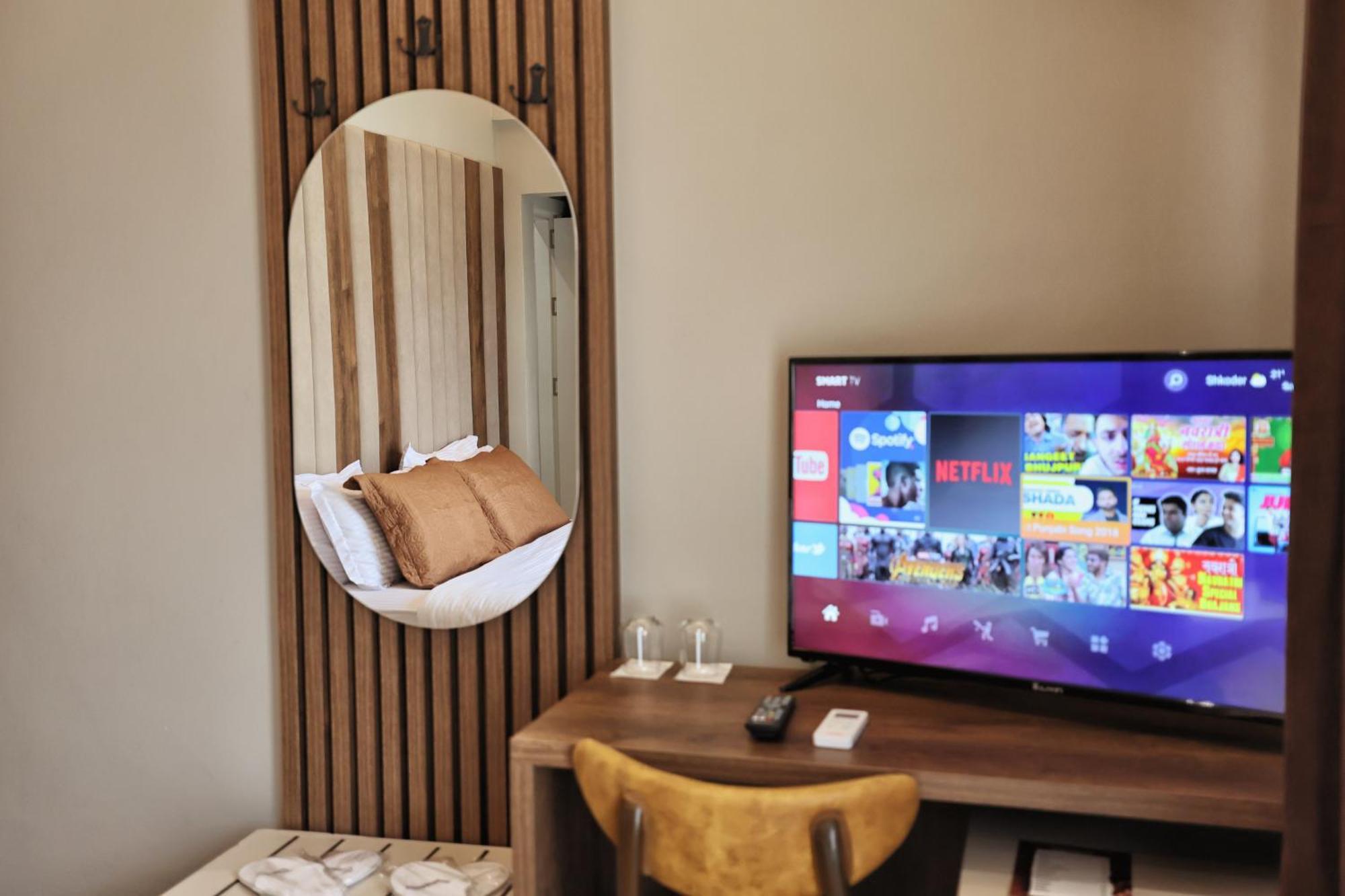 Vila Casablanca - Boutique Hotel & Restaurant ชโคเดอร์ ภายนอก รูปภาพ