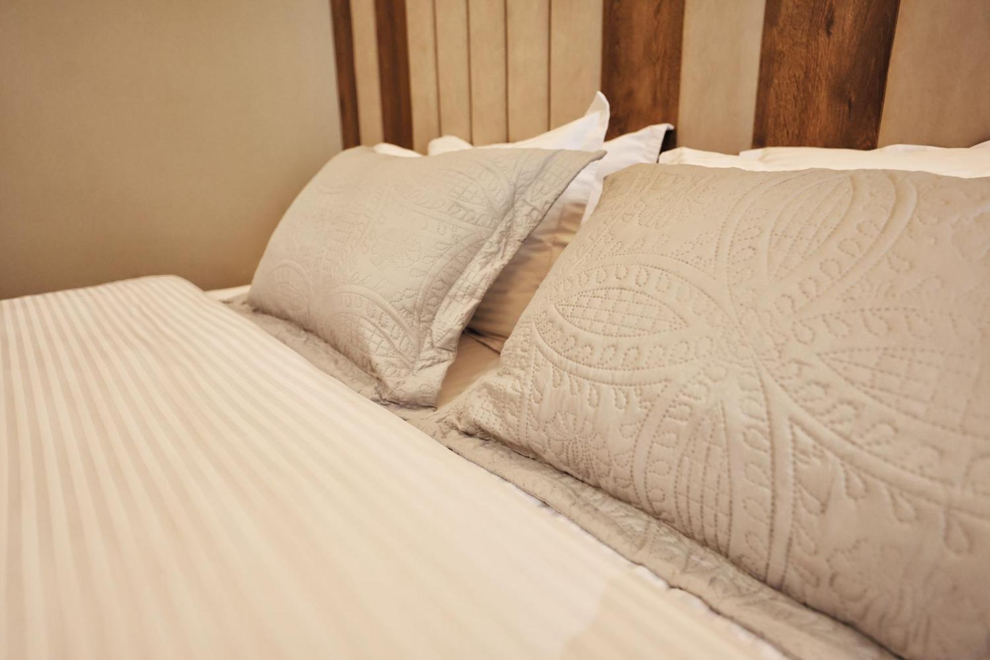 Vila Casablanca - Boutique Hotel & Restaurant ชโคเดอร์ ภายนอก รูปภาพ