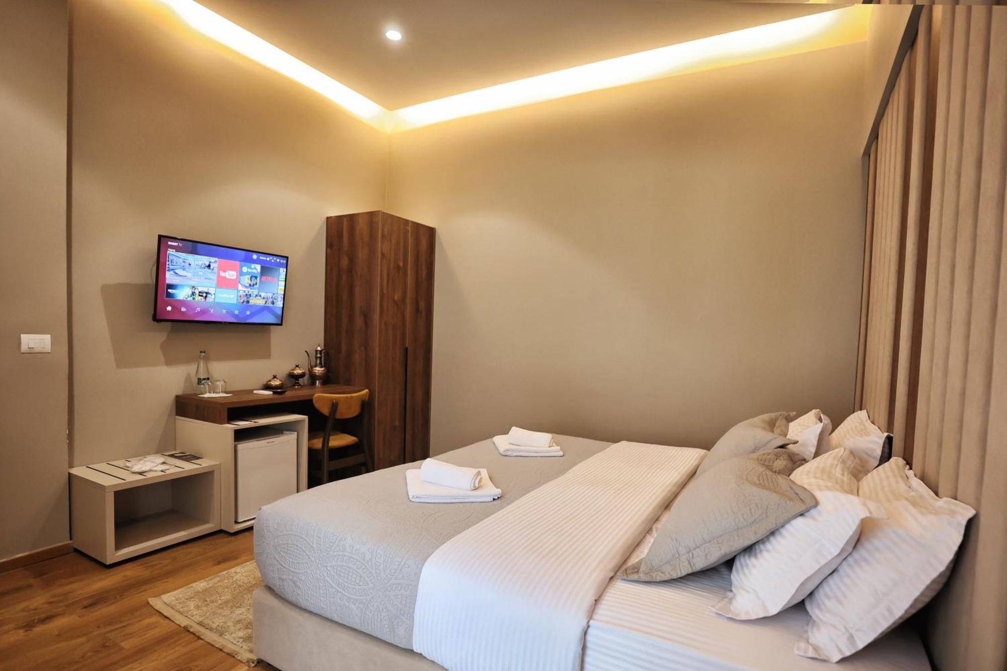 Vila Casablanca - Boutique Hotel & Restaurant ชโคเดอร์ ภายนอก รูปภาพ