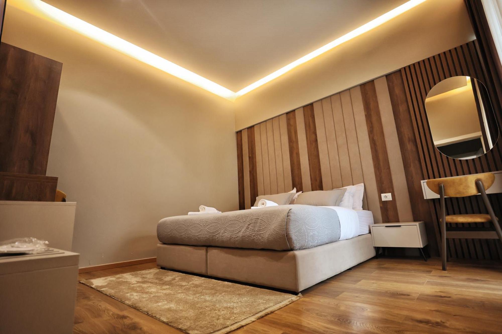Vila Casablanca - Boutique Hotel & Restaurant ชโคเดอร์ ภายนอก รูปภาพ