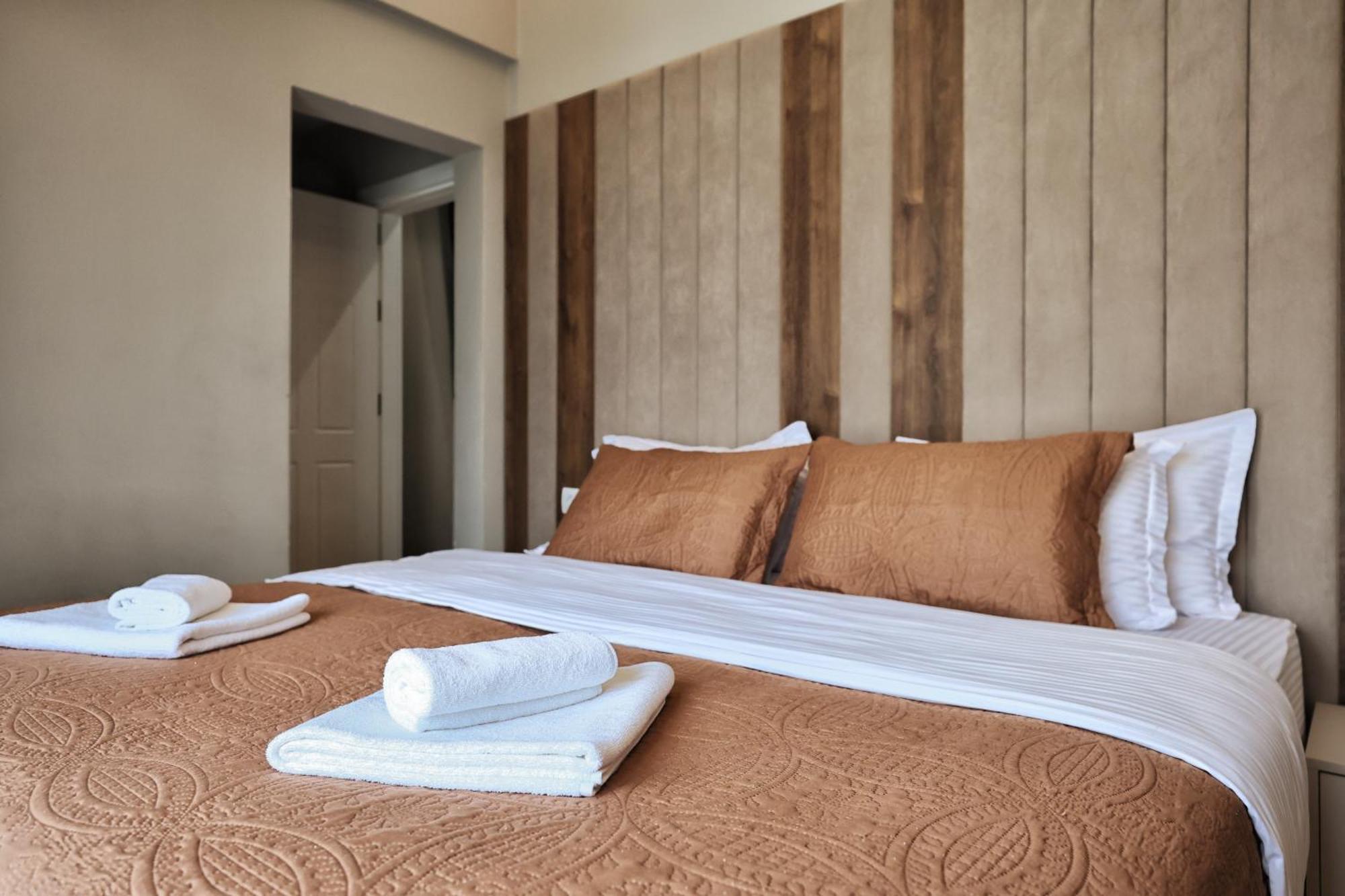 Vila Casablanca - Boutique Hotel & Restaurant ชโคเดอร์ ภายนอก รูปภาพ