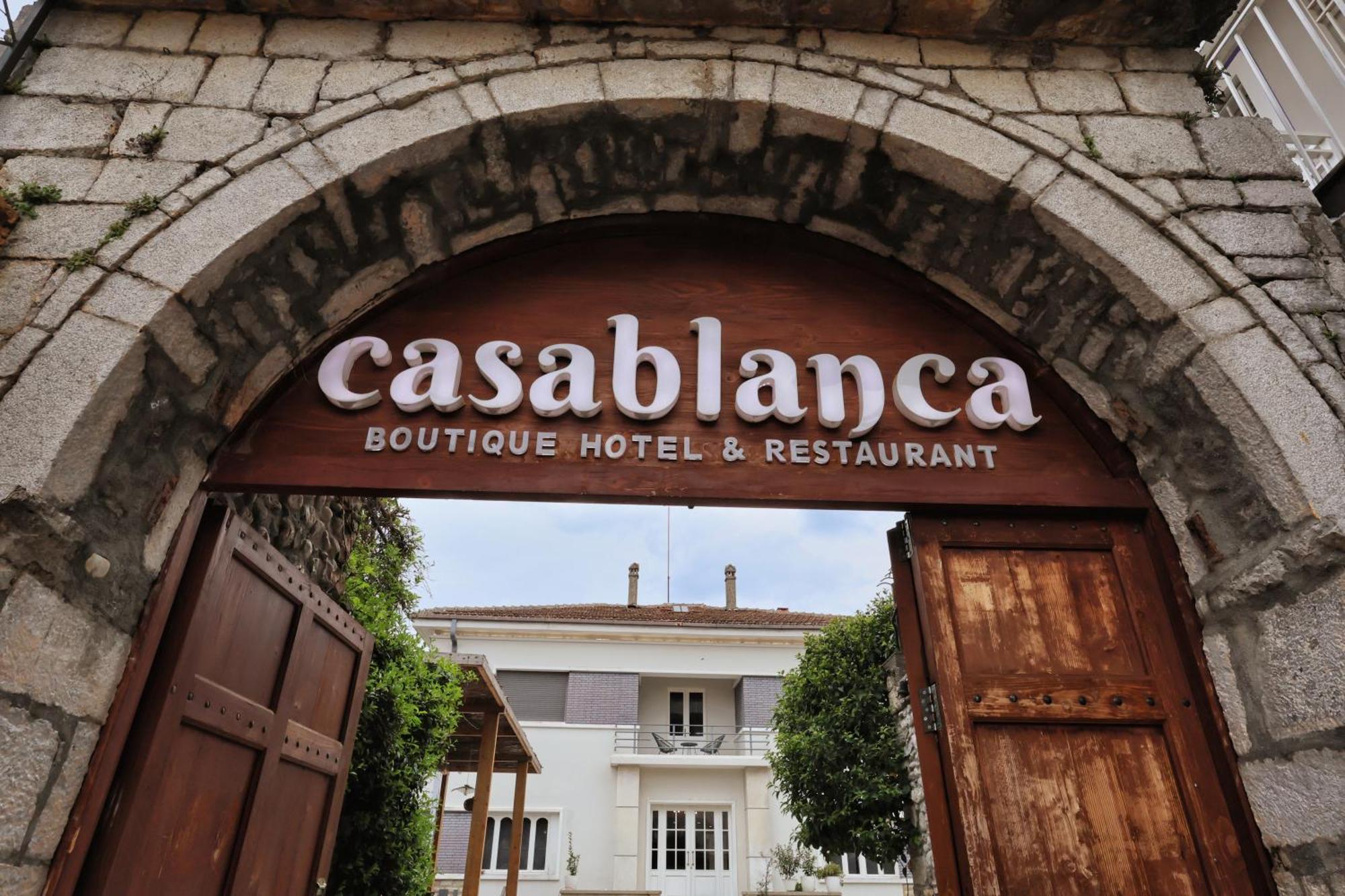 Vila Casablanca - Boutique Hotel & Restaurant ชโคเดอร์ ภายนอก รูปภาพ